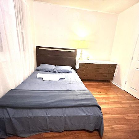 Albert Housing Windsor Ngoại thất bức ảnh