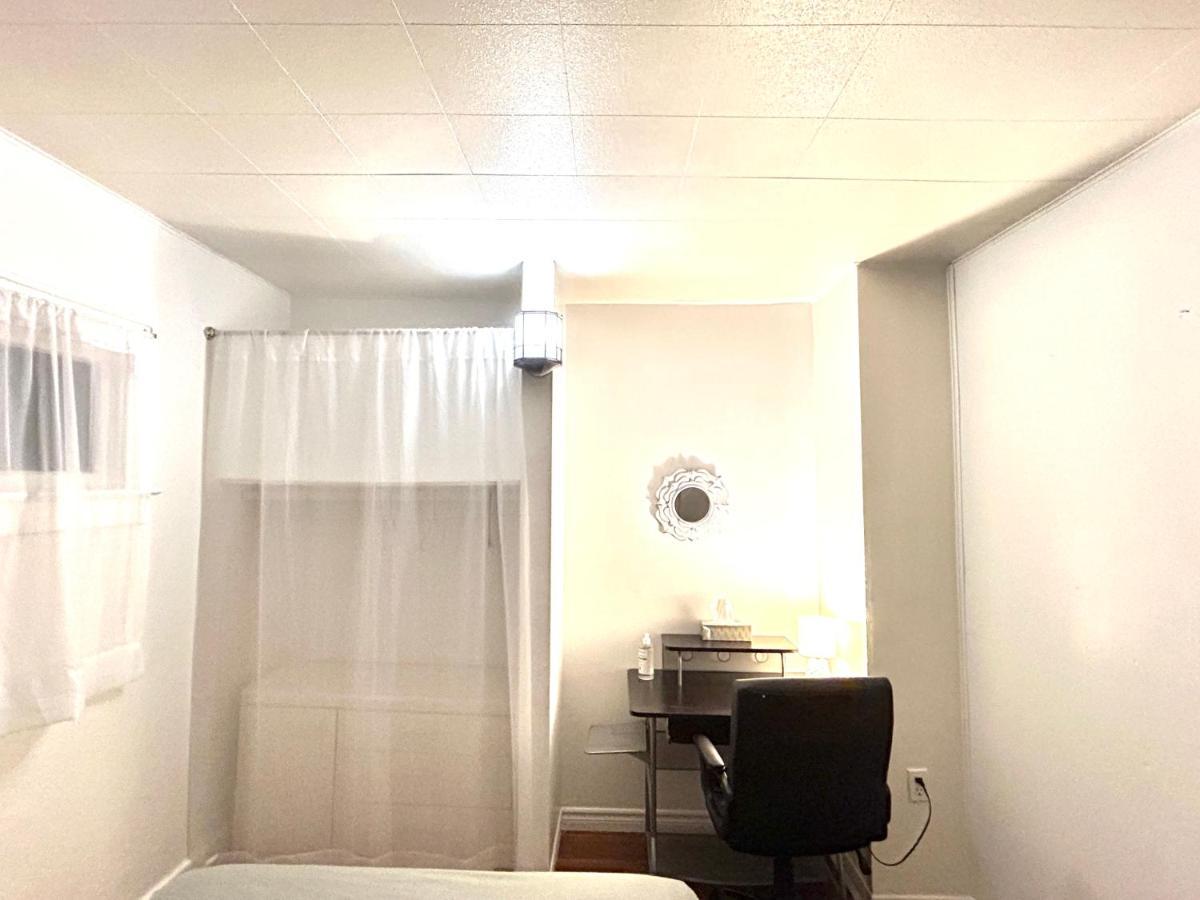 Albert Housing Windsor Ngoại thất bức ảnh